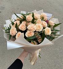 Букет Кремовые розы Латте в Митькино
